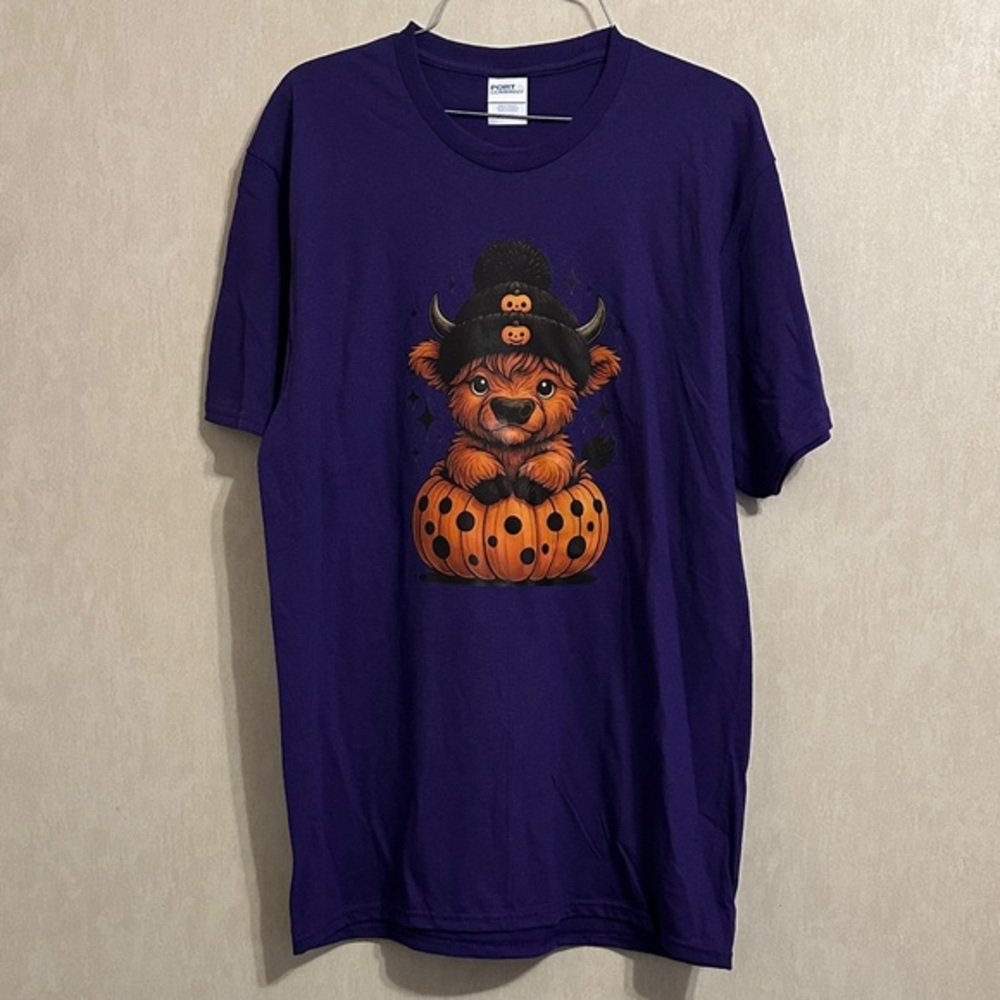 NWOT Purple T-Shirt with Halloween/Fall Highland Cow Design
